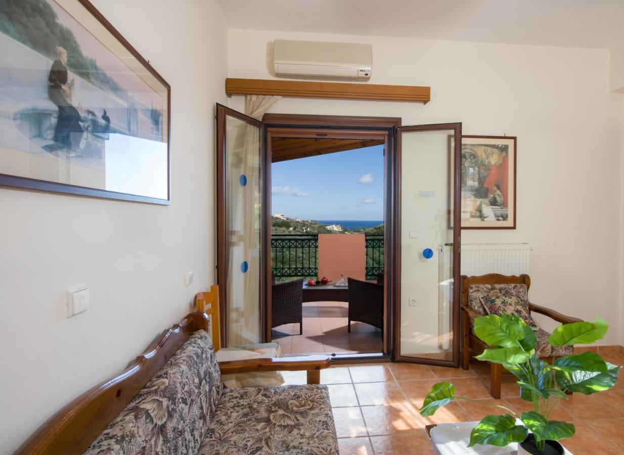 Villa Dimosthenis Stalós Buitenkant foto